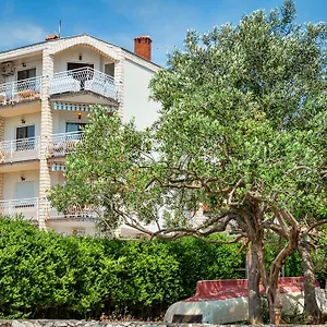 Daniela Apartman